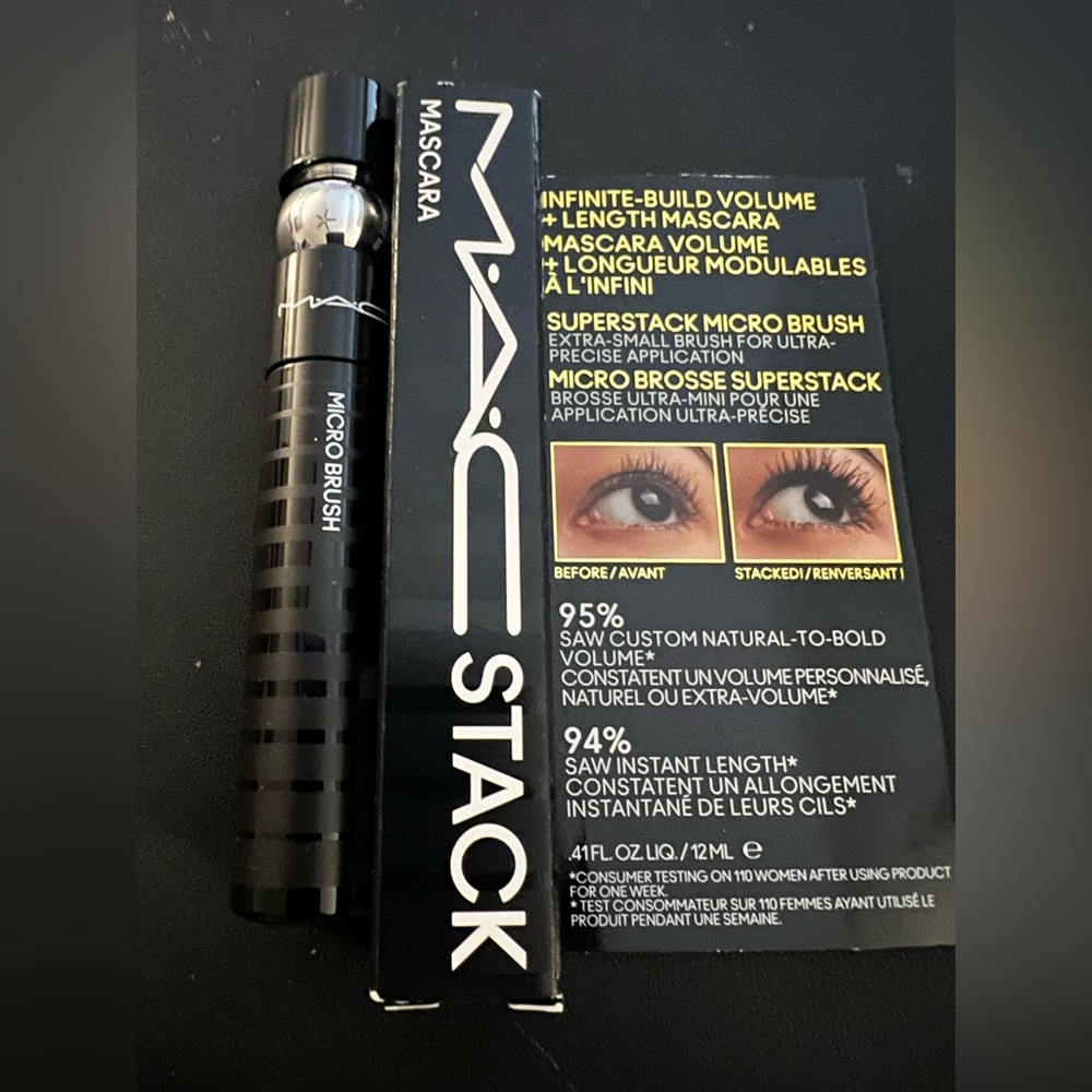 BNIB MAC Cosmetics Stack Mascara - in Black